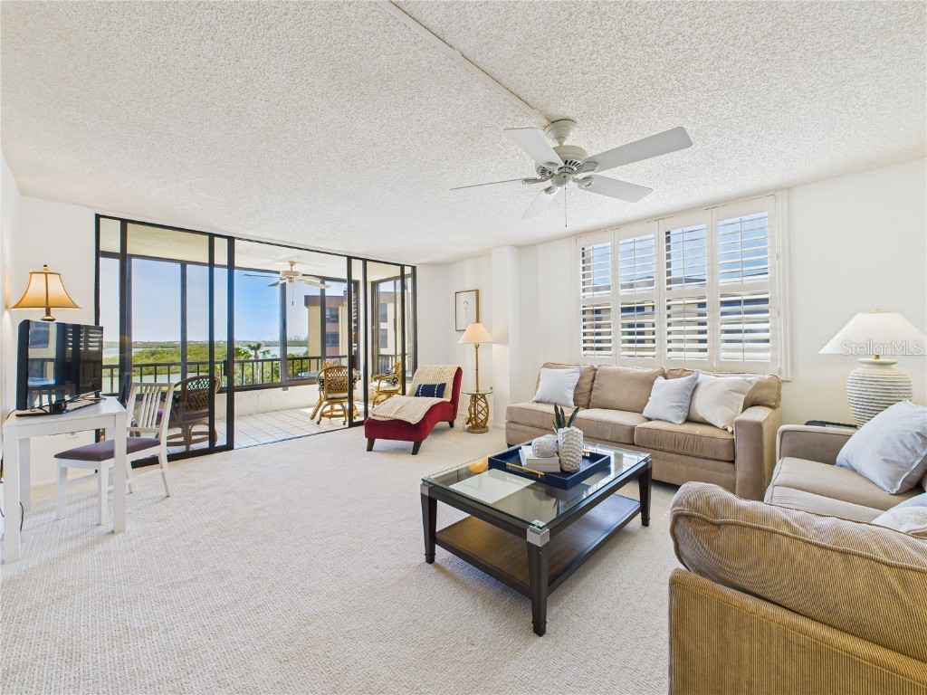 8767 Midnight Pass Road #403F Sarasota FL 34242 - LITTLE SARASOTA BAY A4673053 image11