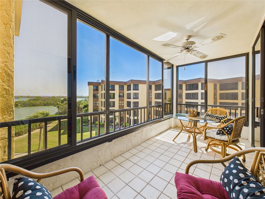 8767 Midnight Pass Road #403F Sarasota FL 34242 - LITTLE SARASOTA BAY A4673053 image13