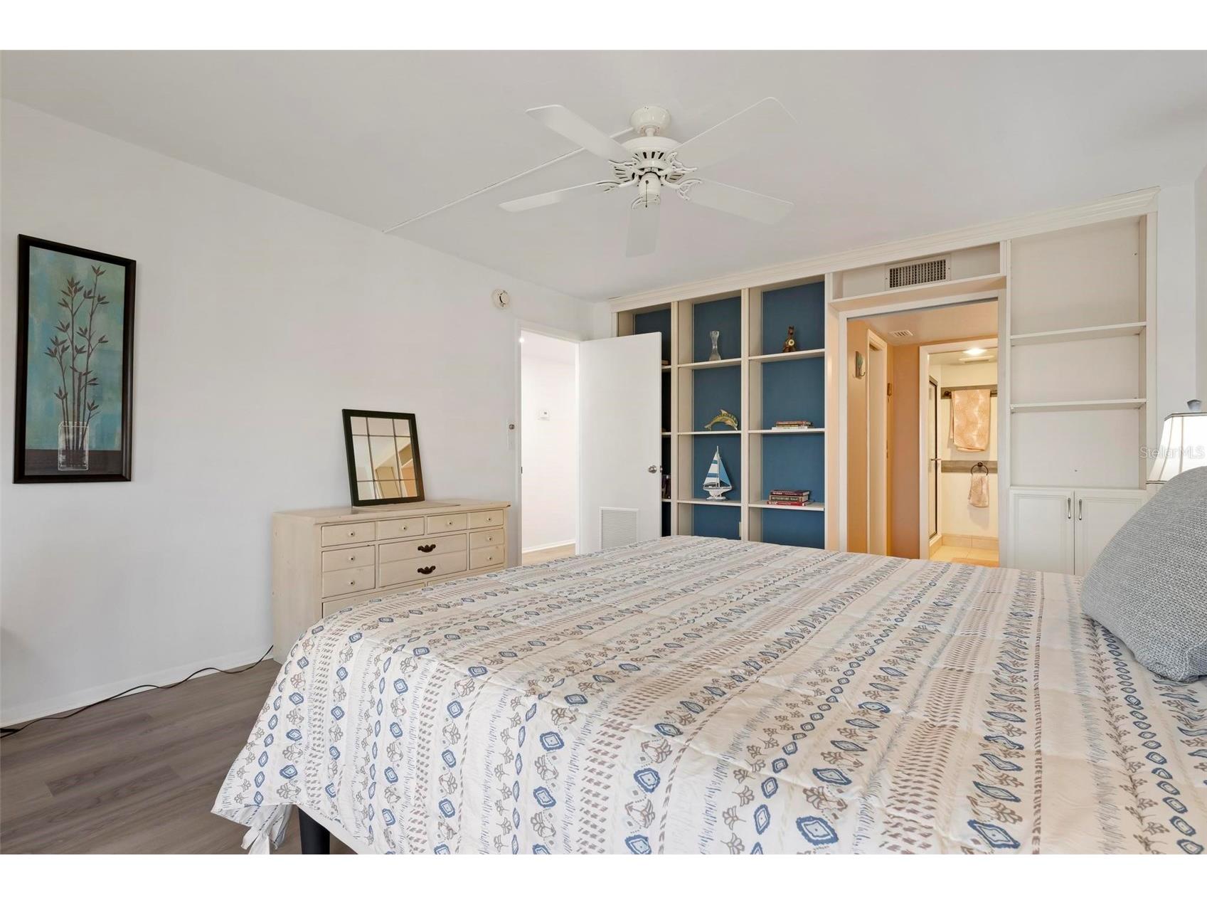 8767 Midnight Pass Road #505F Sarasota FL 34242 - INTRACOASTAL WATERWAY A4686097 image19
