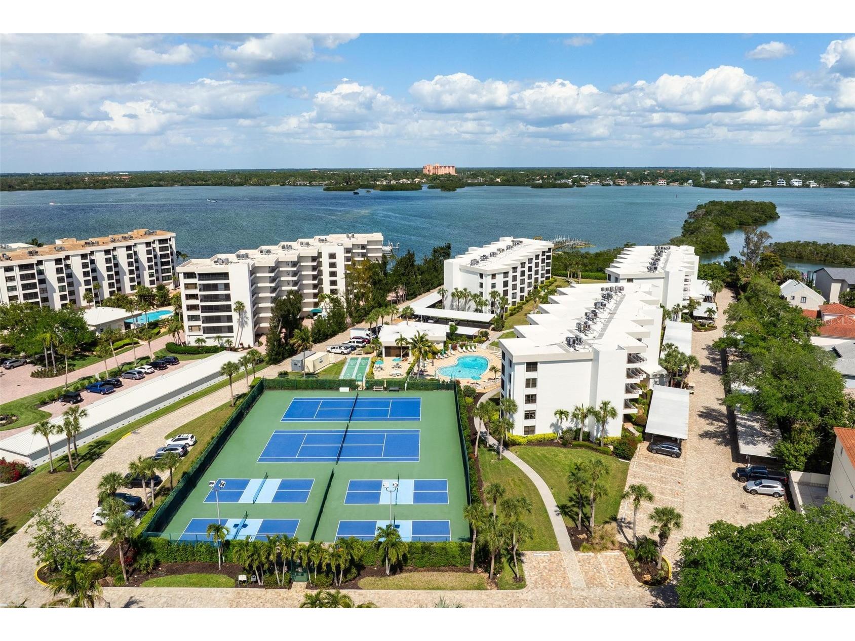 8767 Midnight Pass Road #505F Sarasota FL 34242 - INTRACOASTAL WATERWAY A4686097 image2