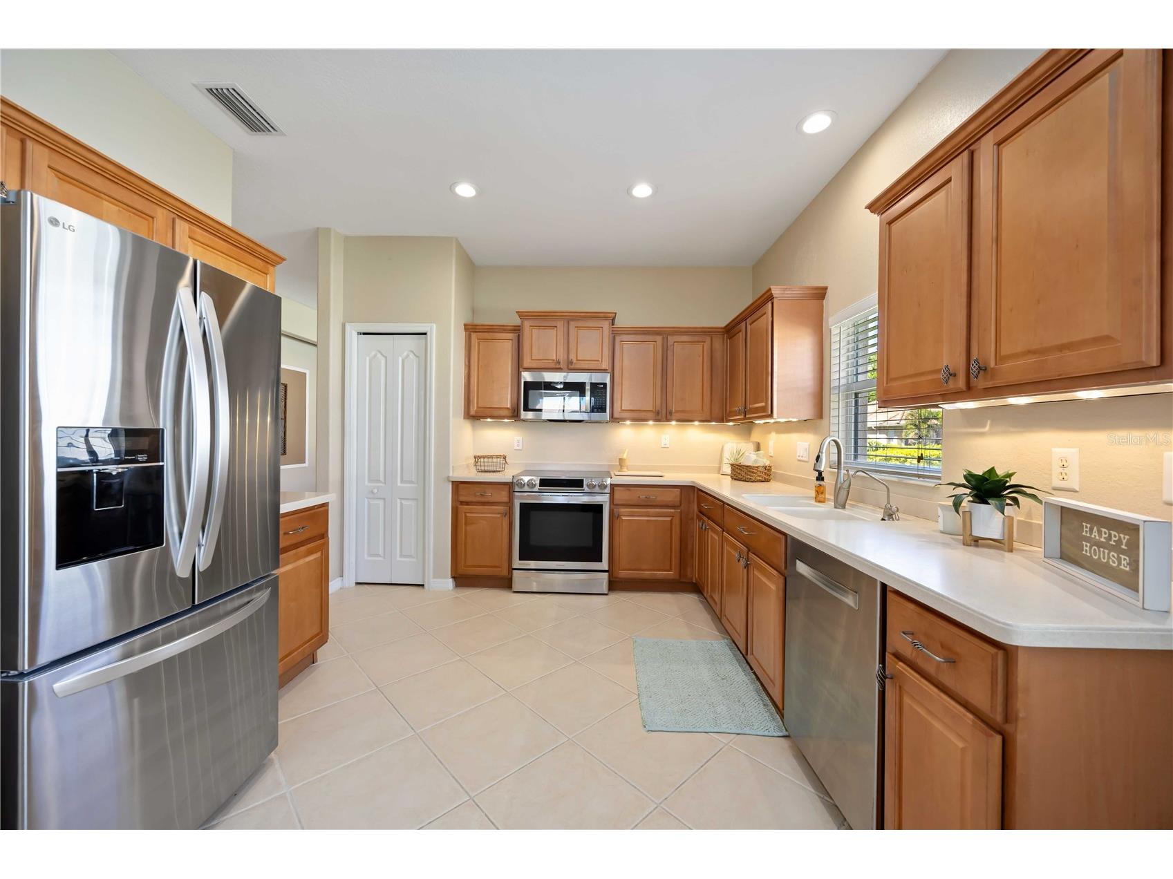 8769 Monterey Bay Loop Bradenton FL 34212 A4689555 image13