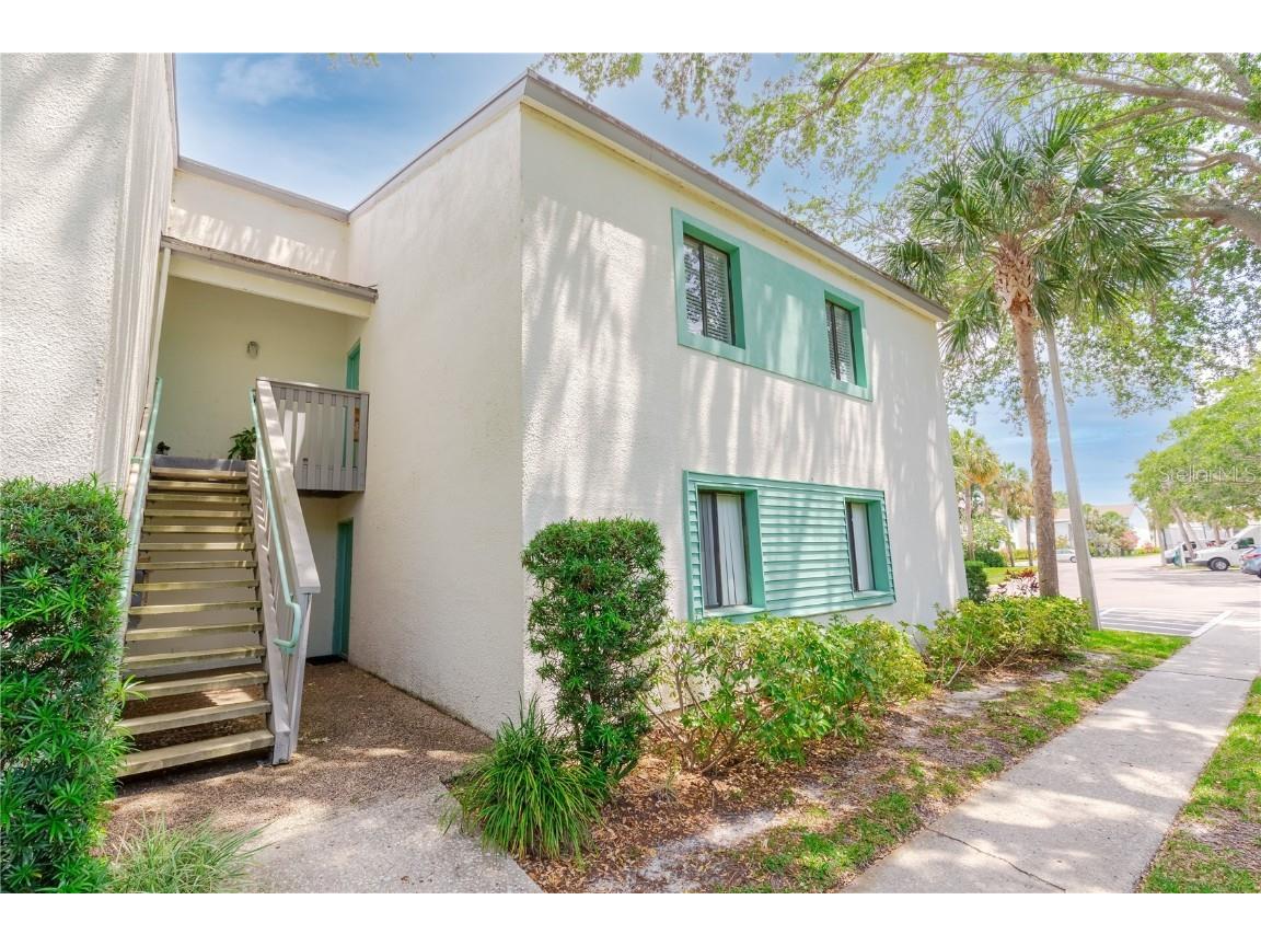 877 114th Avenue N #408 Saint Petersburg FL 33716 U8240339 image1