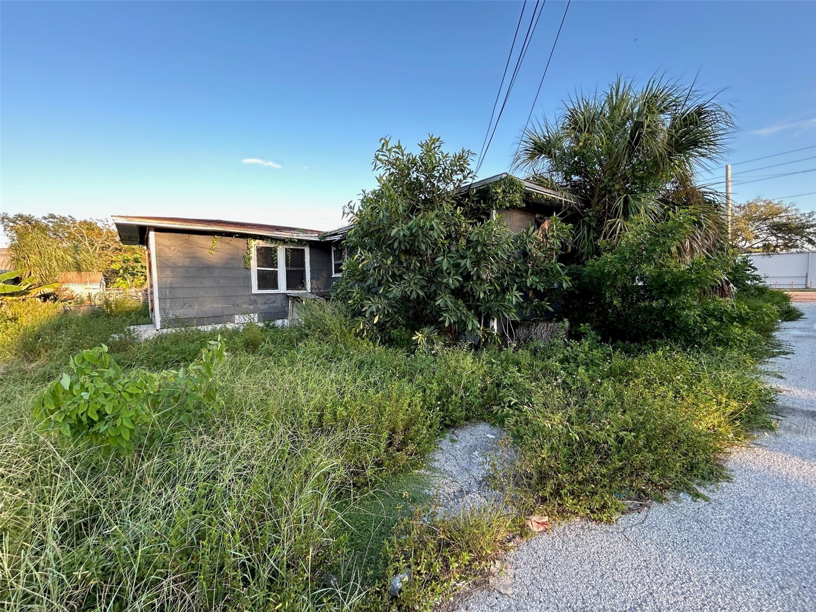 877 22nd Avenue S Saint Petersburg FL 33705 O6401691 image5