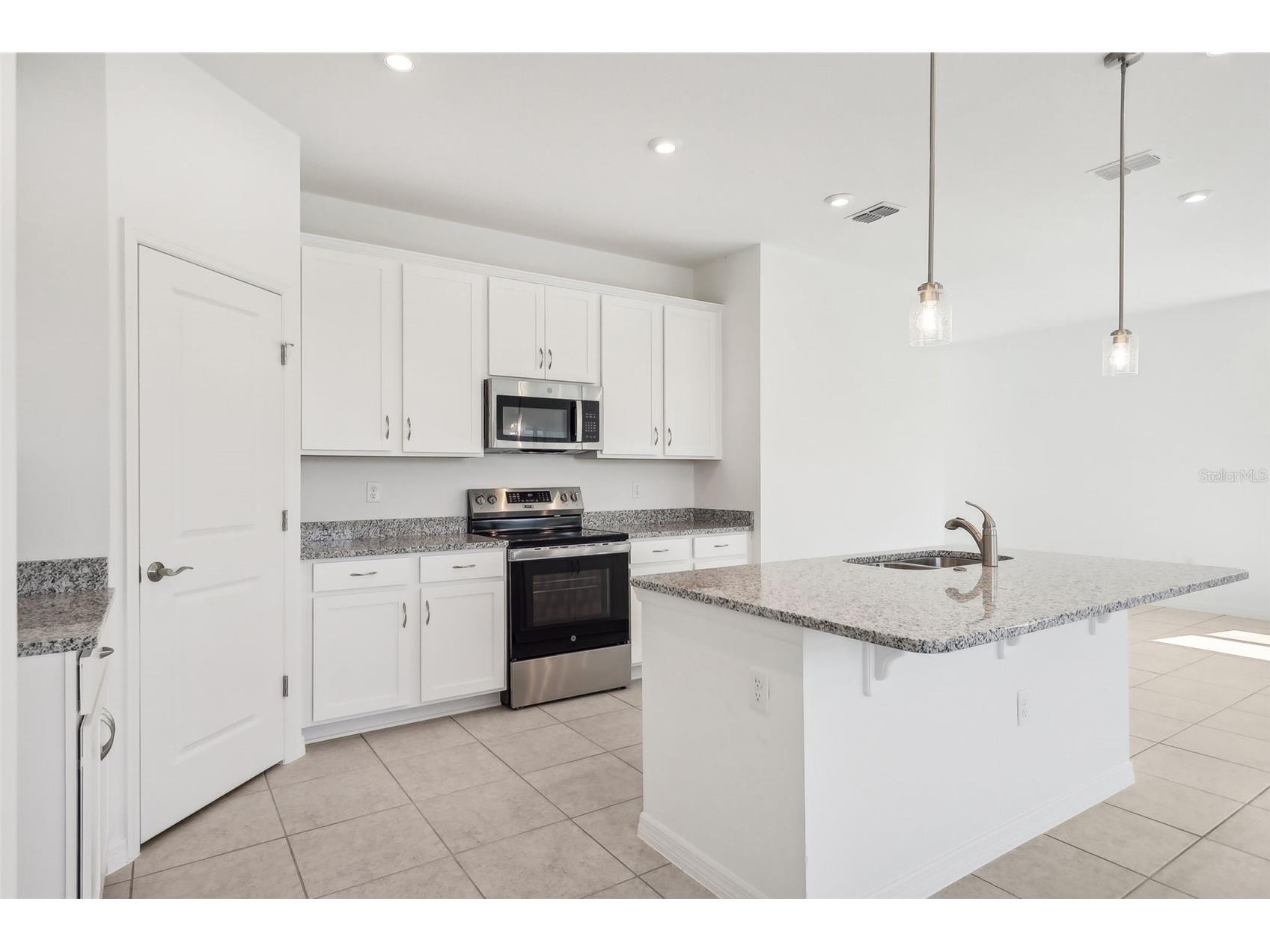 877 Castleford Avenue NE Palm Bay FL 32905 O6381074 image13