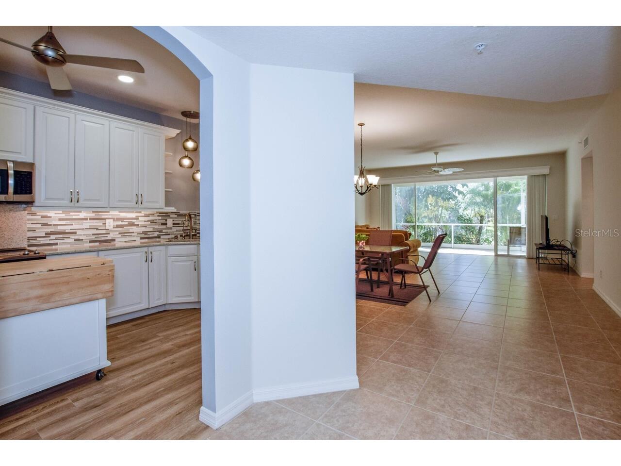 877 Tartan Drive #102 Venice FL 34293 N6143053 image5