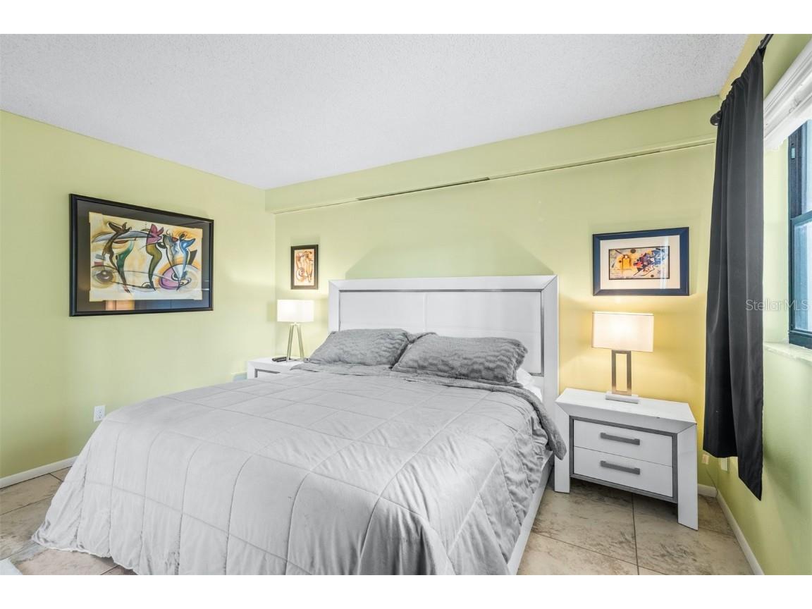 8770 Midnight Pass Road #302B Sarasota FL 34242 A4573996 image21