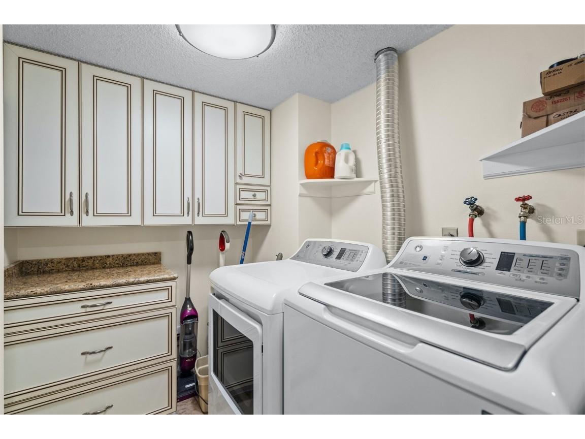 8770 Midnight Pass Road #302B Sarasota FL 34242 A4573996 image25