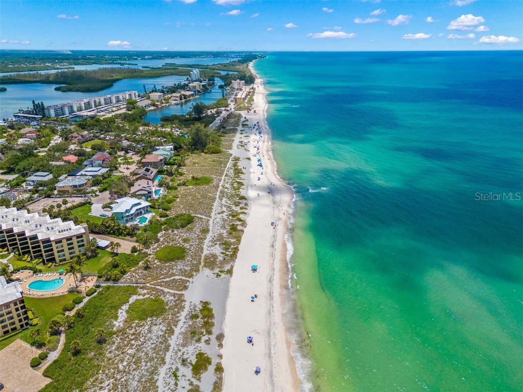 8770 Midnight Pass Road #302B Sarasota FL 34242 A4573996 image28