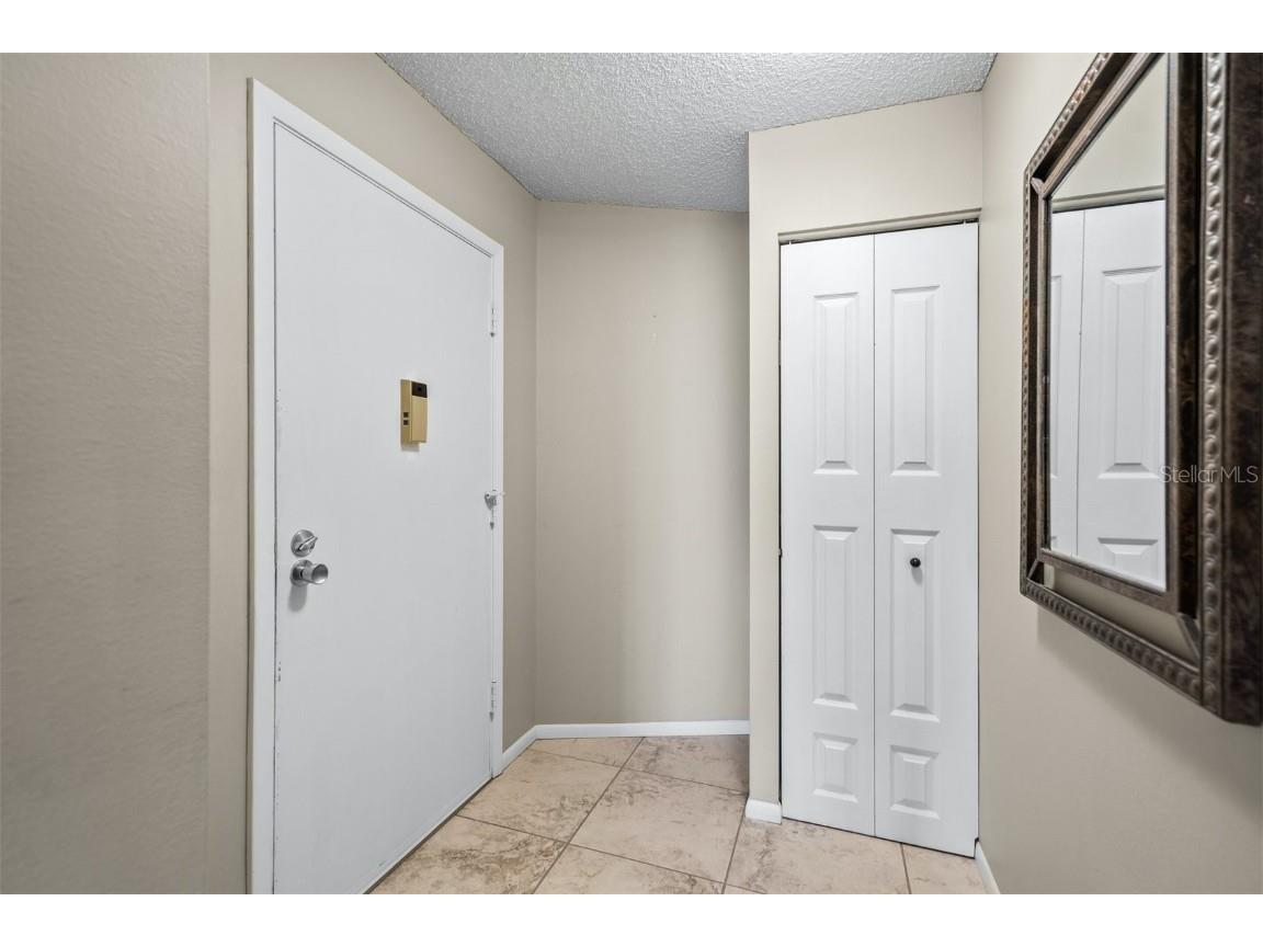 8770 Midnight Pass Road #302B Sarasota FL 34242 A4573996 image6