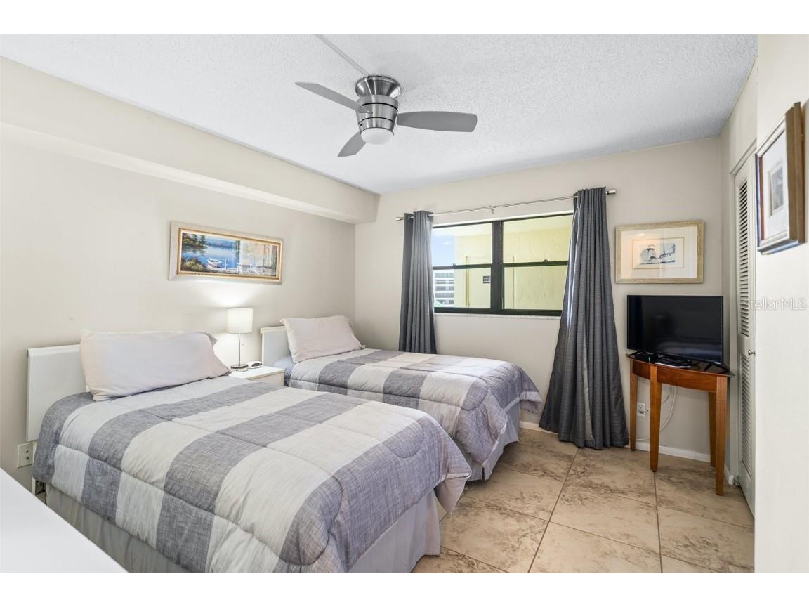 8770 Midnight Pass Road #402B Sarasota FL 34242 A4574241 image22