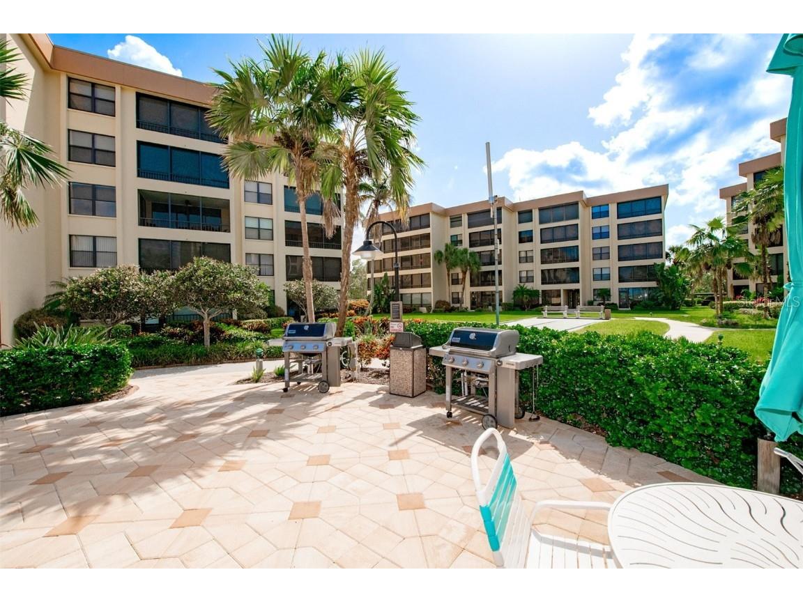 8770 Midnight Pass Road #402B Sarasota FL 34242 A4574241 image39