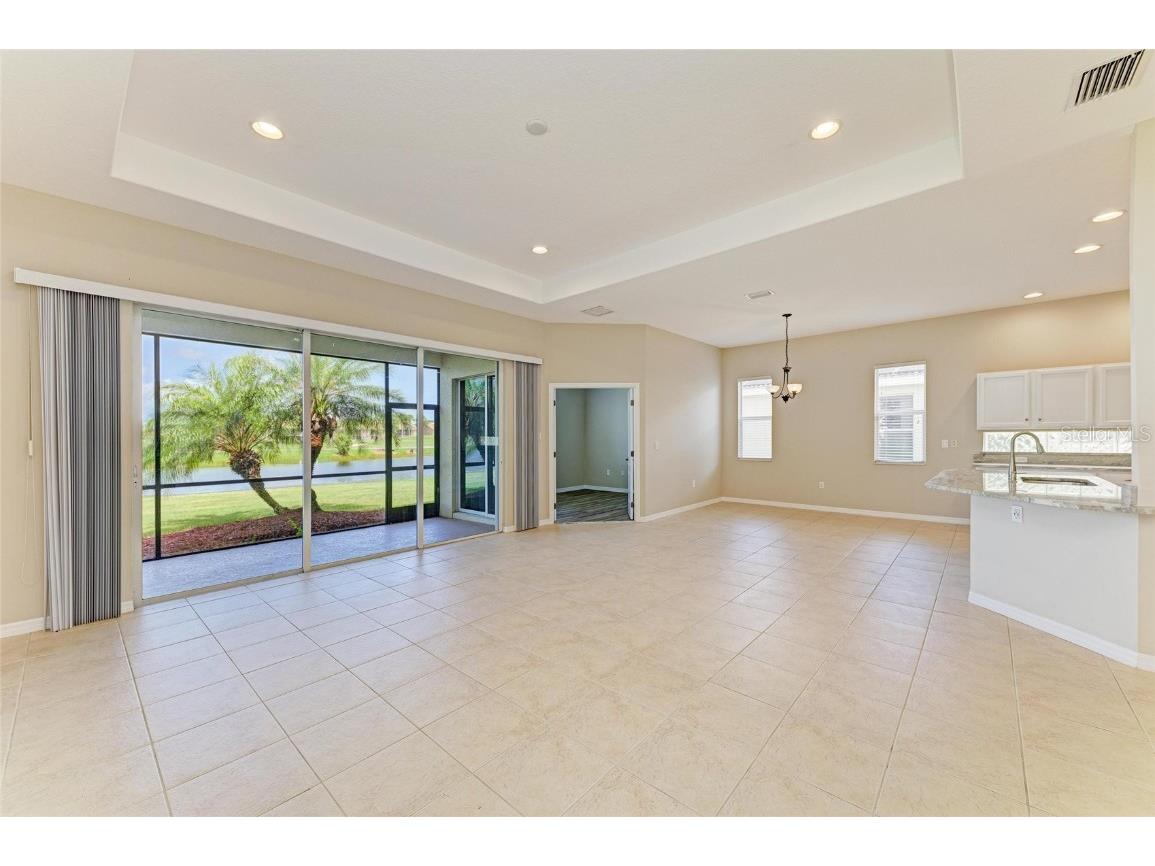 8772 Stone Harbour Loop Bradenton FL 34212 A4672264 image12