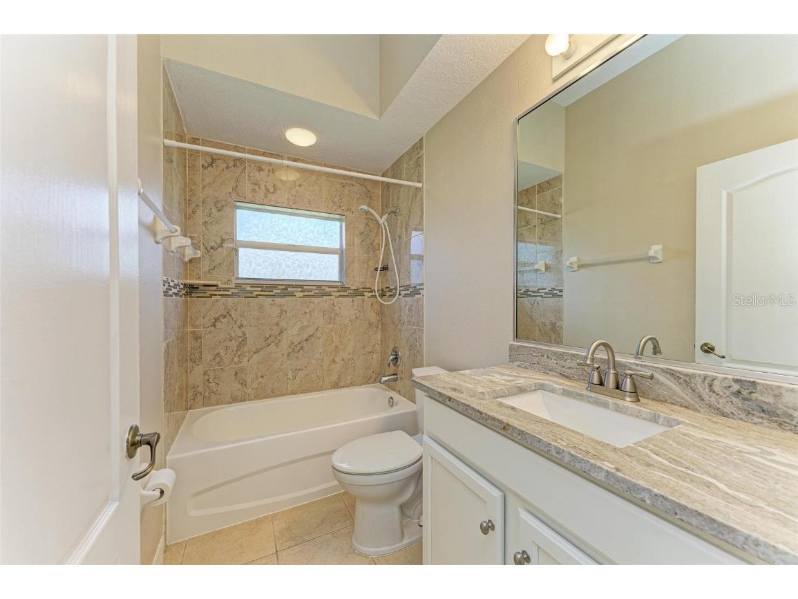 8772 Stone Harbour Loop Bradenton FL 34212 A4672264 image35