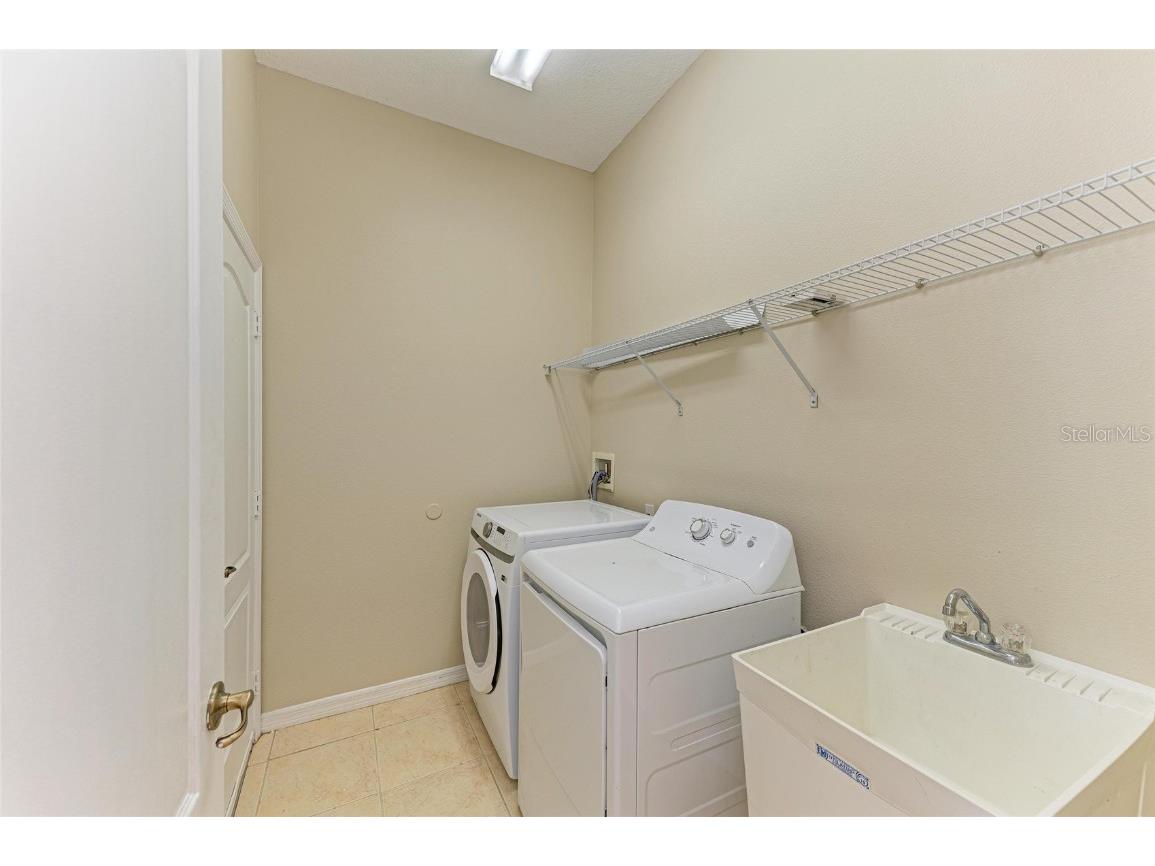 8772 Stone Harbour Loop Bradenton FL 34212 A4672264 image40