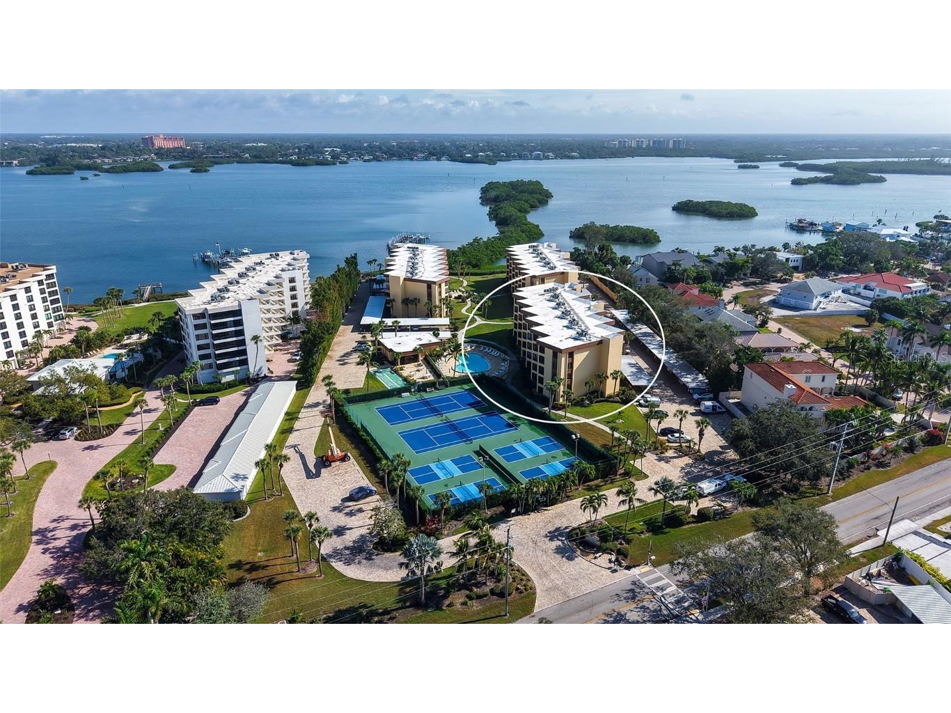 8773 Midnight Pass Road #102G Sarasota FL 34242 A4674136 image2