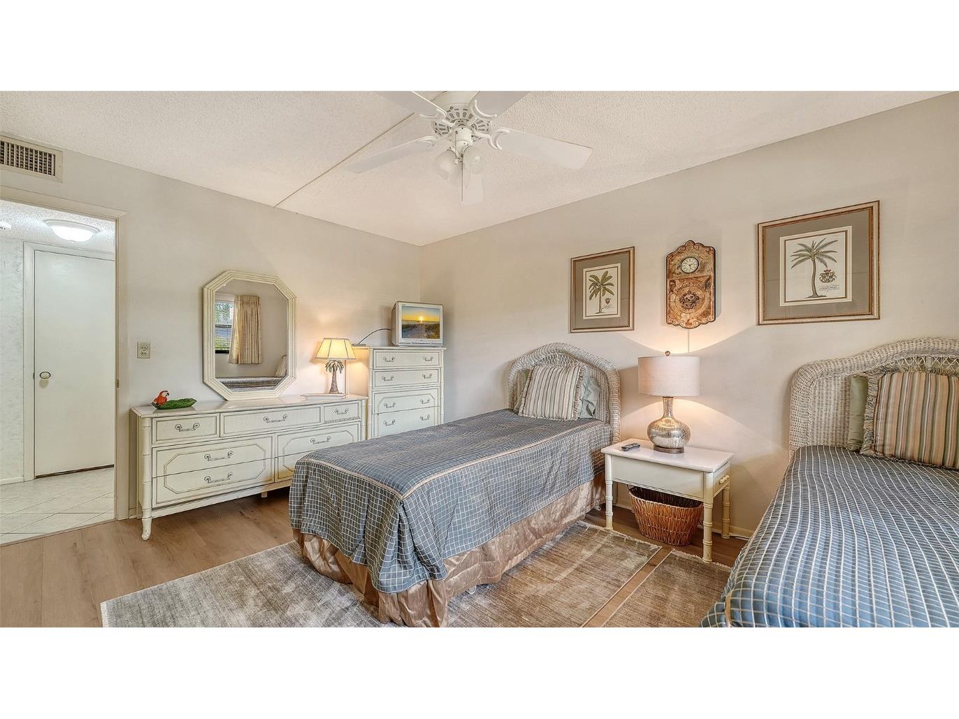 8773 Midnight Pass Road #102G Sarasota FL 34242 A4674136 image32