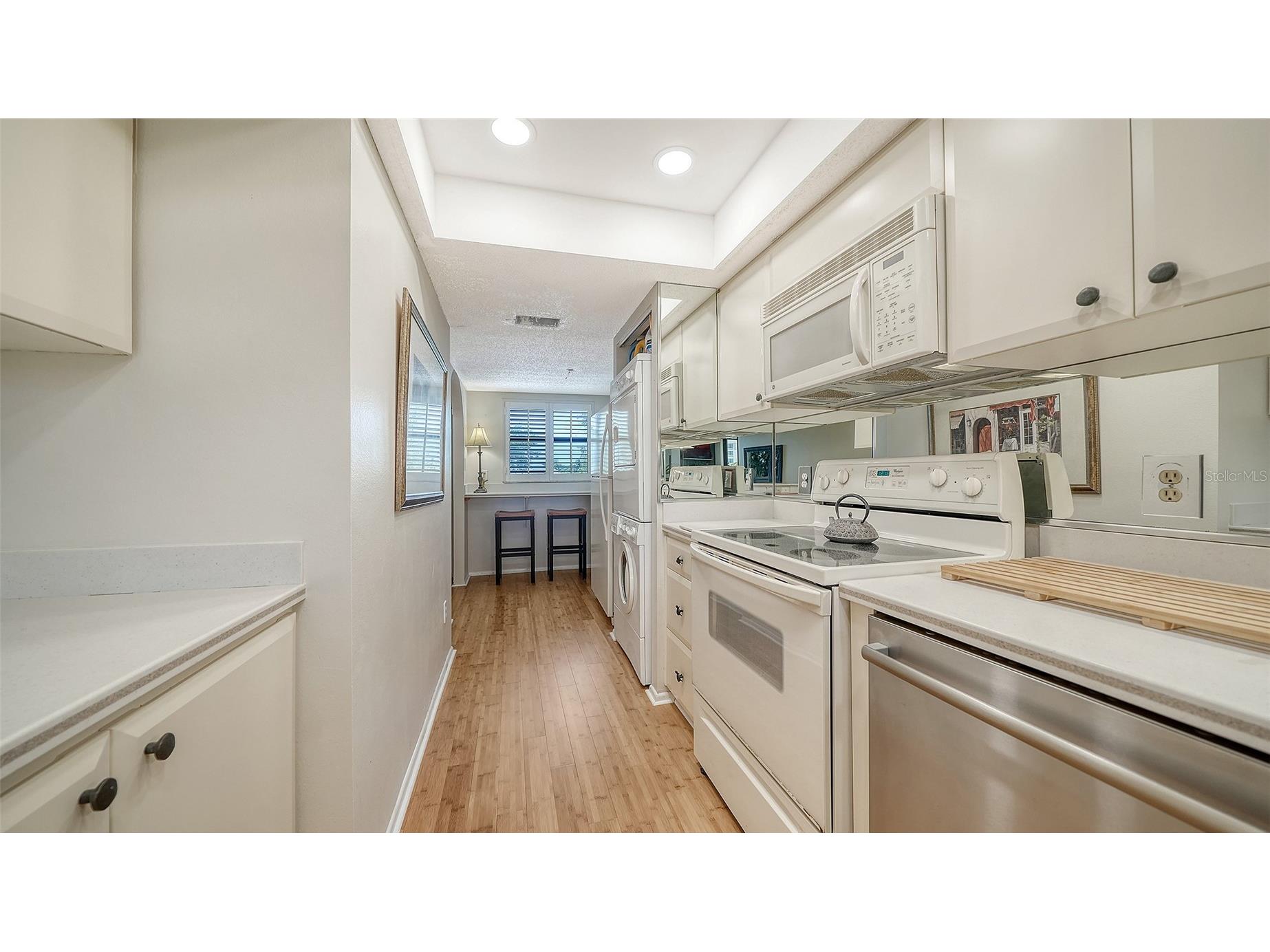 8773 Midnight Pass Road #302G Sarasota FL 34242 - INTER-COASTAL WATERWAY A4691760 image19