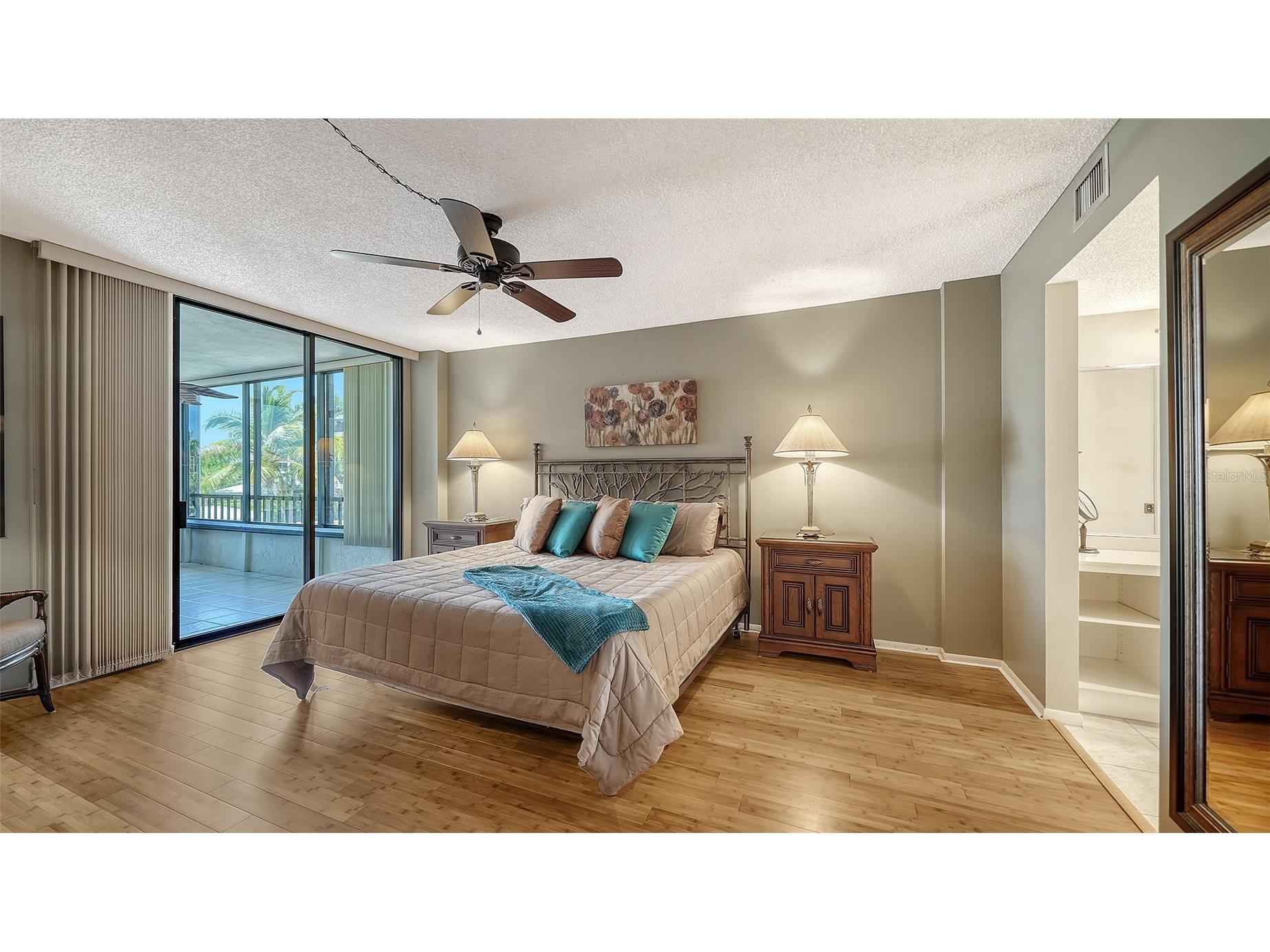 8773 Midnight Pass Road #302G Sarasota FL 34242 - INTER-COASTAL WATERWAY A4691760 image23