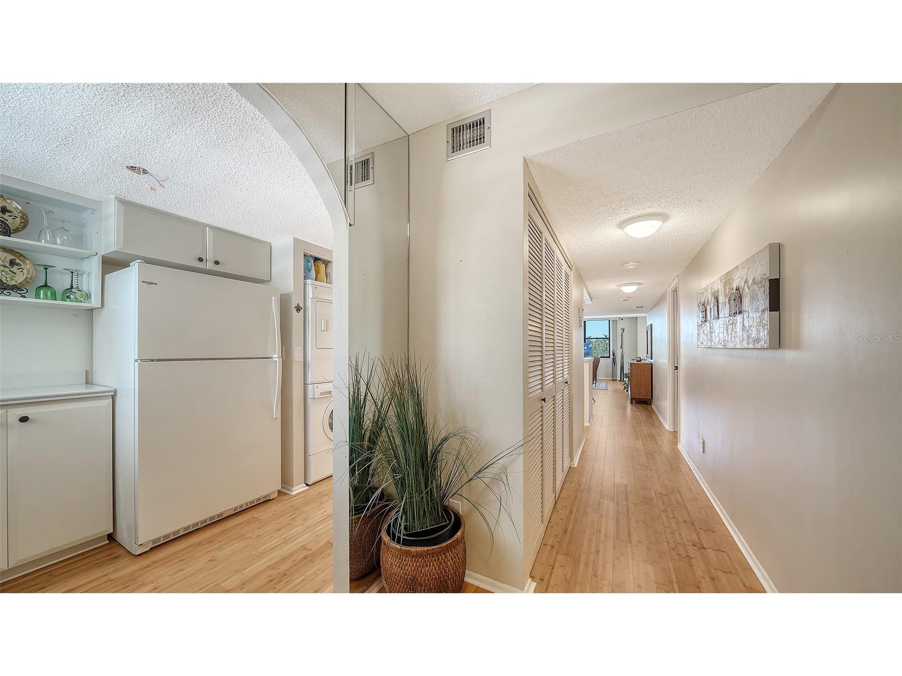8773 Midnight Pass Road #302G Sarasota FL 34242 - INTER-COASTAL WATERWAY A4691760 image3
