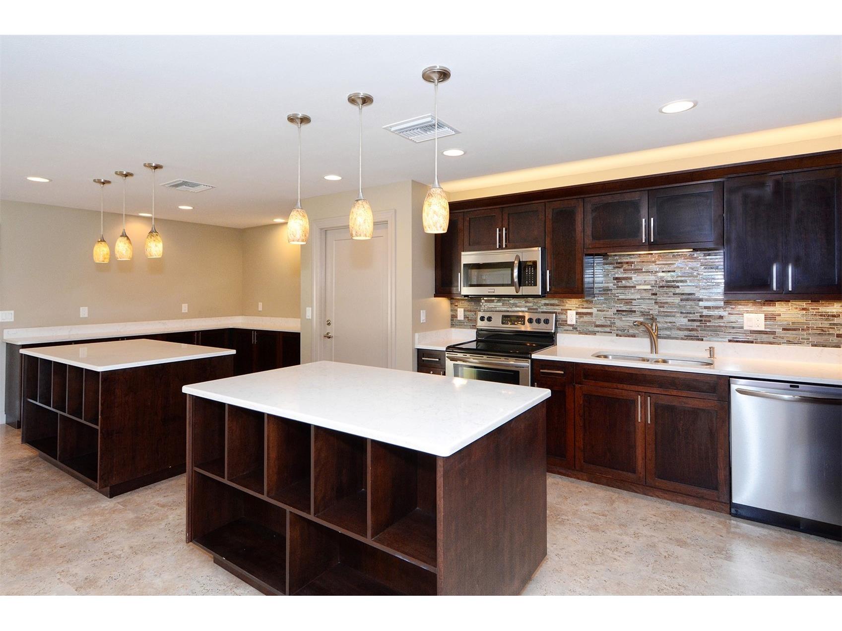 8773 Midnight Pass Road #302G Sarasota FL 34242 - INTER-COASTAL WATERWAY A4691760 image35