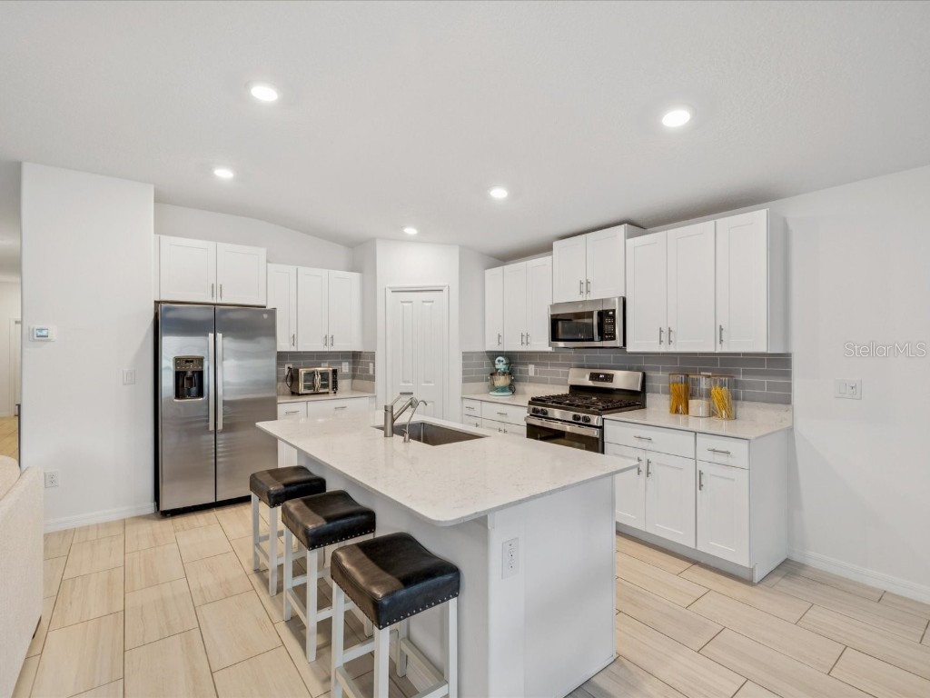 8775 Little Bluestem Drive Land O Lakes FL 34637 TB8416159 image2