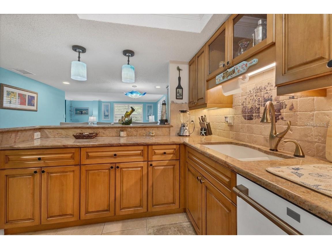 8776 Midnight Pass Road #C107 Sarasota FL 34242 - GULF OF MEXICO A4661654 image10