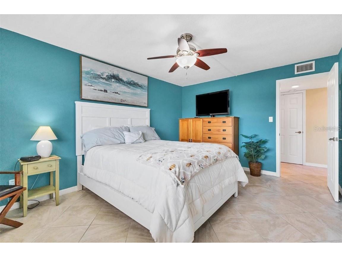 8776 Midnight Pass Road #C307 Sarasota FL 34242 A4661169 image18