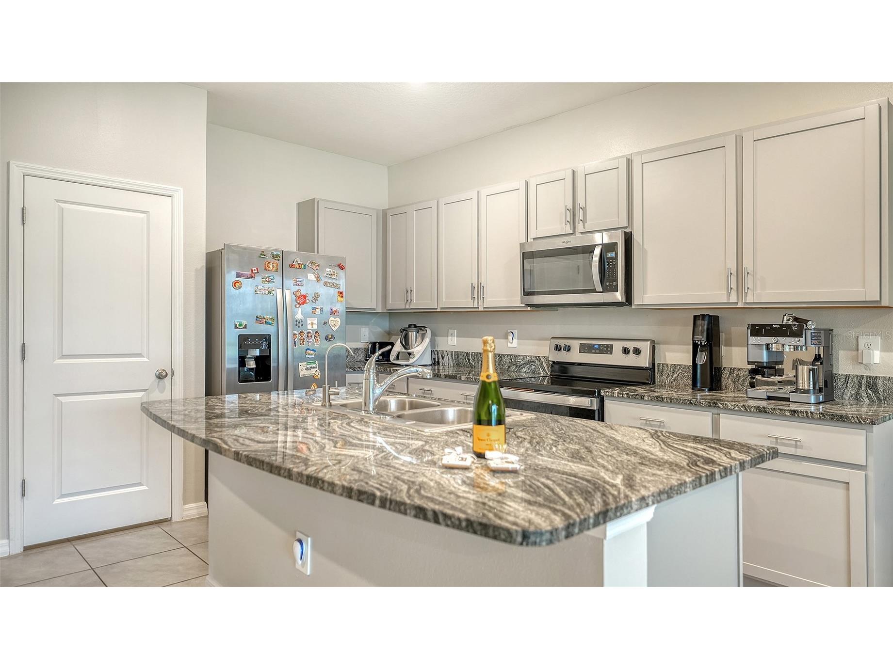 8777 Milestone Drive Sarasota FL 34238 A4699582 image17