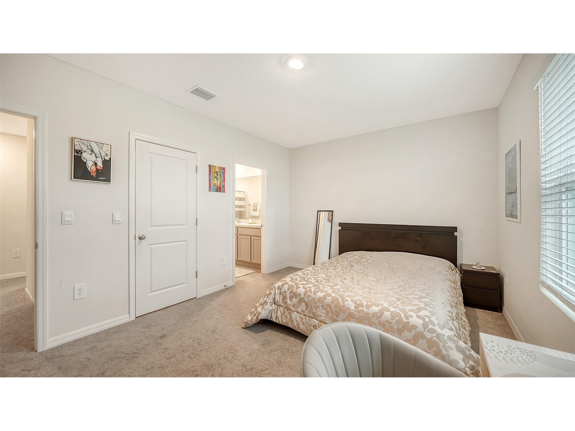8777 Milestone Drive Sarasota FL 34238 A4699582 image26