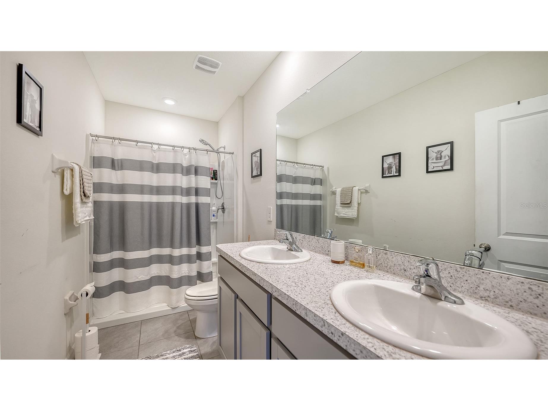 8777 Milestone Drive Sarasota FL 34238 A4699582 image27