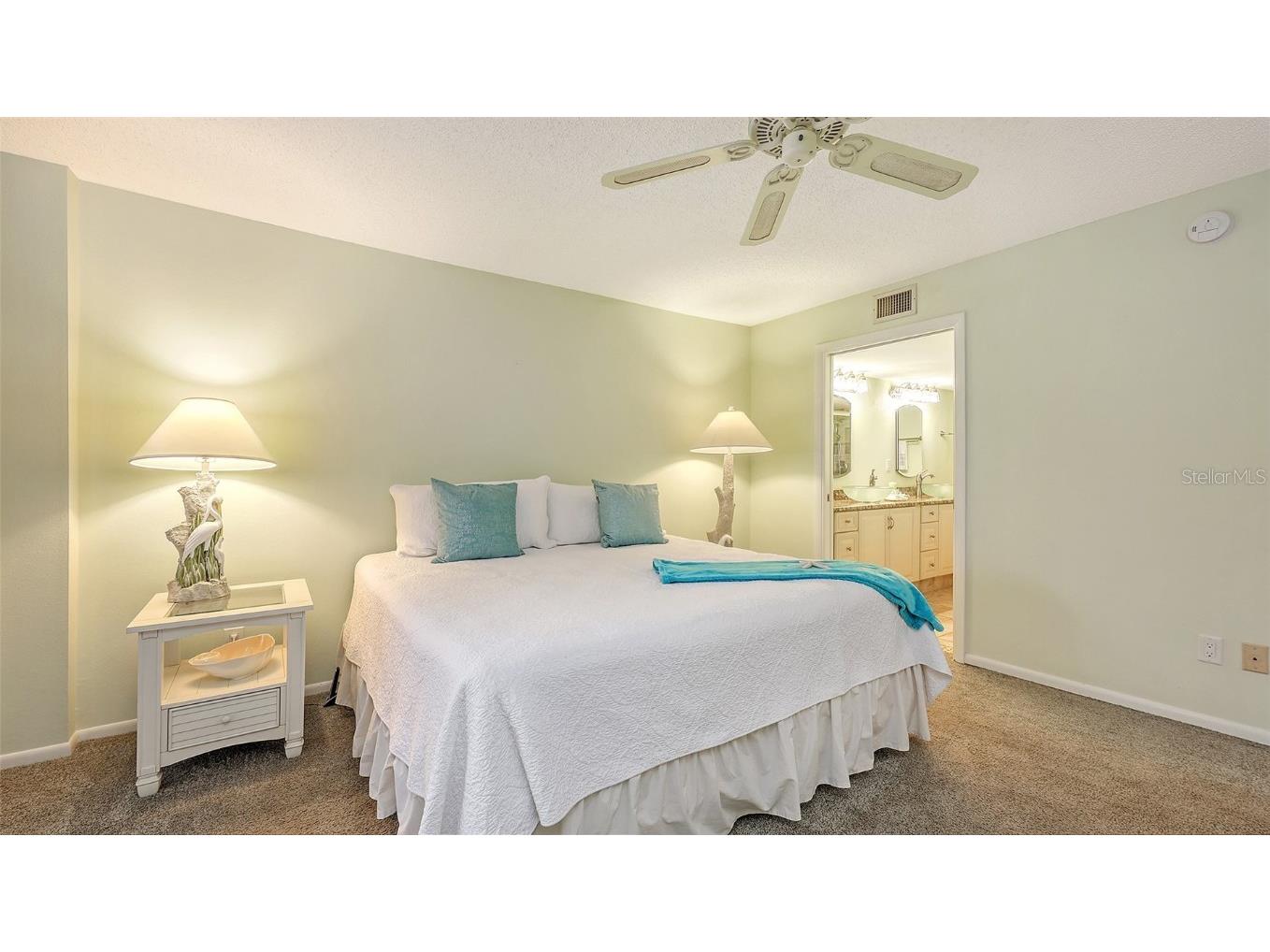 8779 Midnight Pass Road #401H Sarasota FL 34242 - INTERCOASTAL WATERWAY A4661131 image22