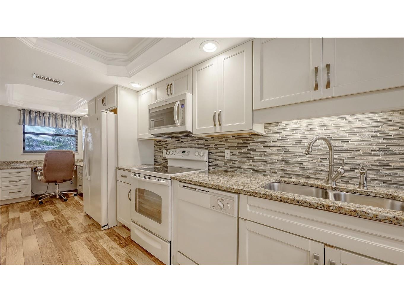 8779 Midnight Pass Road #401H Sarasota FL 34242 - INTERCOASTAL WATERWAY A4661131 image7