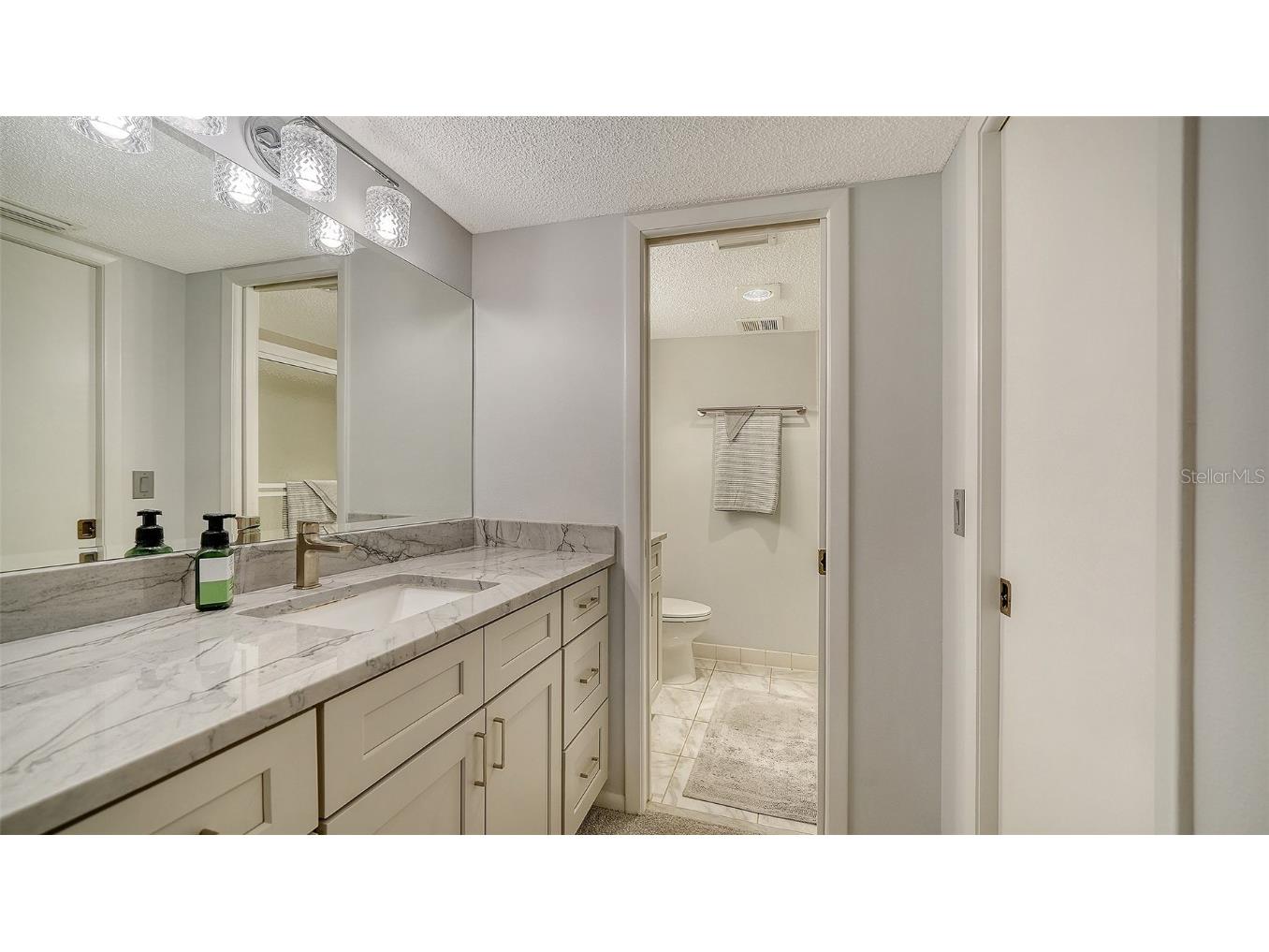 8779 Midnight Pass Road #502H Sarasota FL 34242 - INTERCOASTAL WATERWAY A4673776 image29