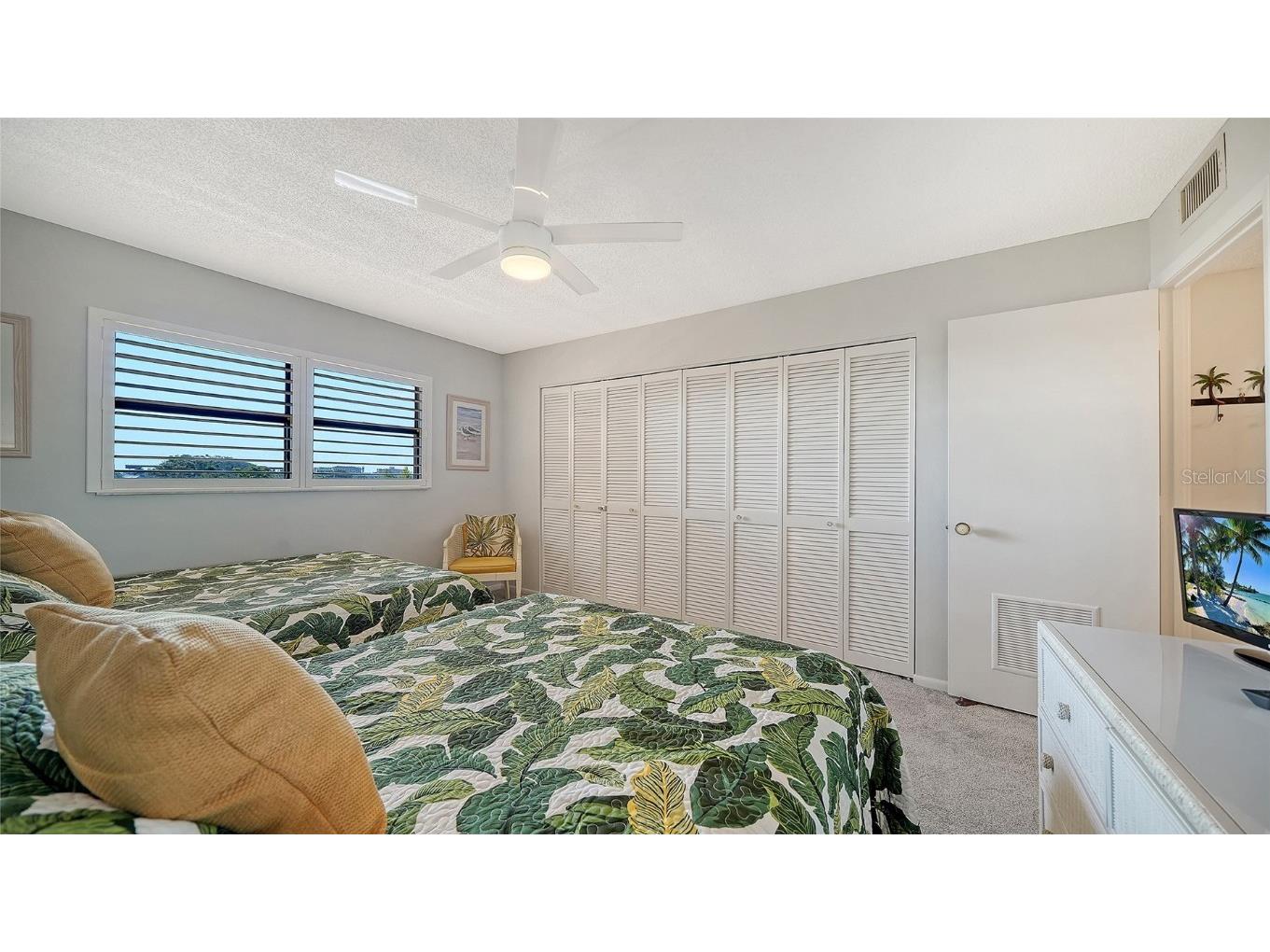 8779 Midnight Pass Road #502H Sarasota FL 34242 - INTERCOASTAL WATERWAY A4673776 image32