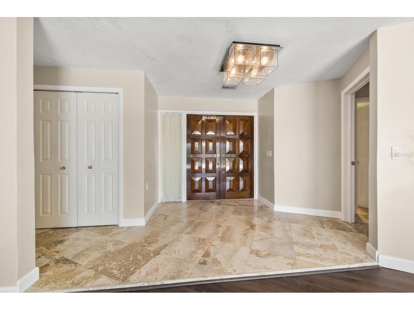 878 Harbor Island Clearwater Beach FL 33767 TB8466691 image25