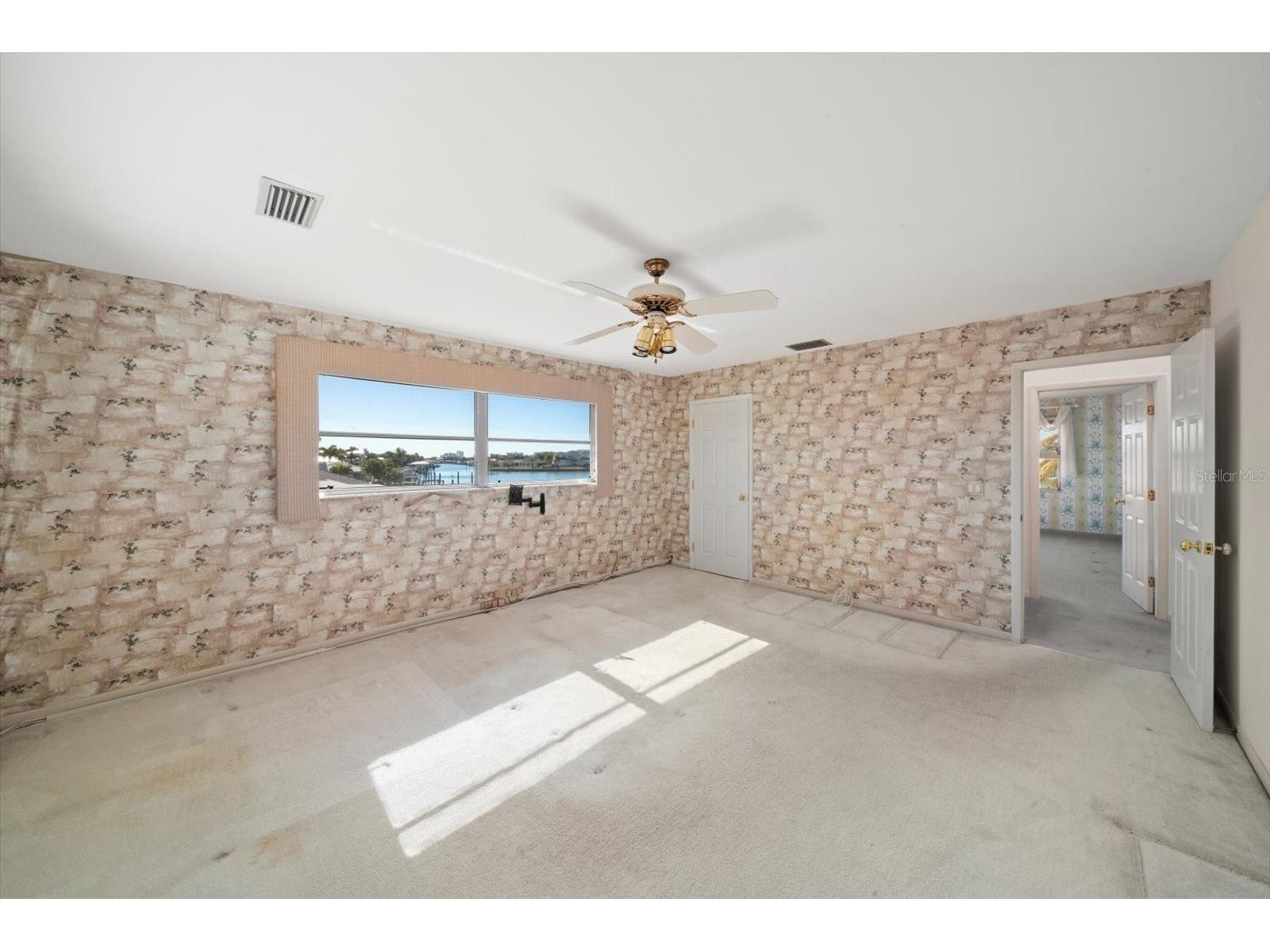 878 Harbor Island Clearwater Beach FL 33767 TB8466691 image39