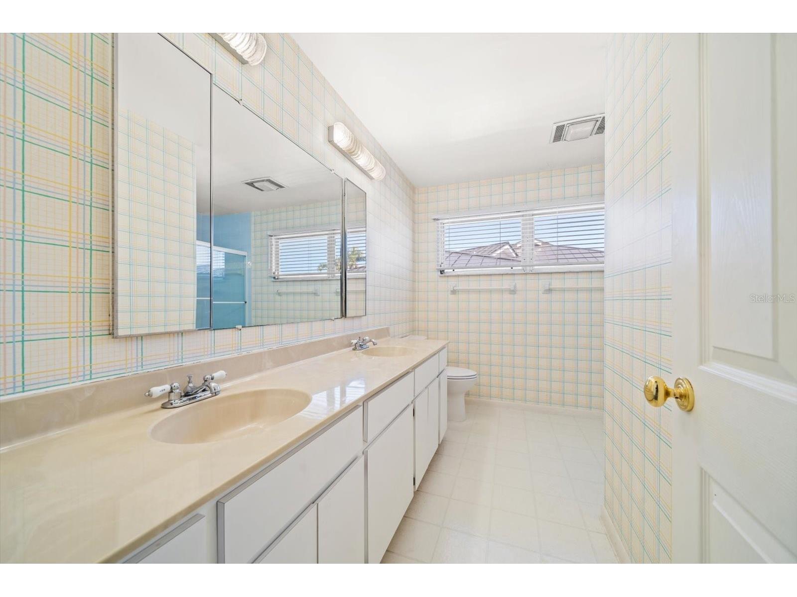878 Harbor Island Clearwater Beach FL 33767 TB8466691 image43