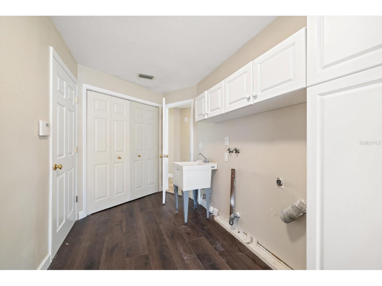 878 Harbor Island Clearwater Beach FL 33767 TB8466691 image53