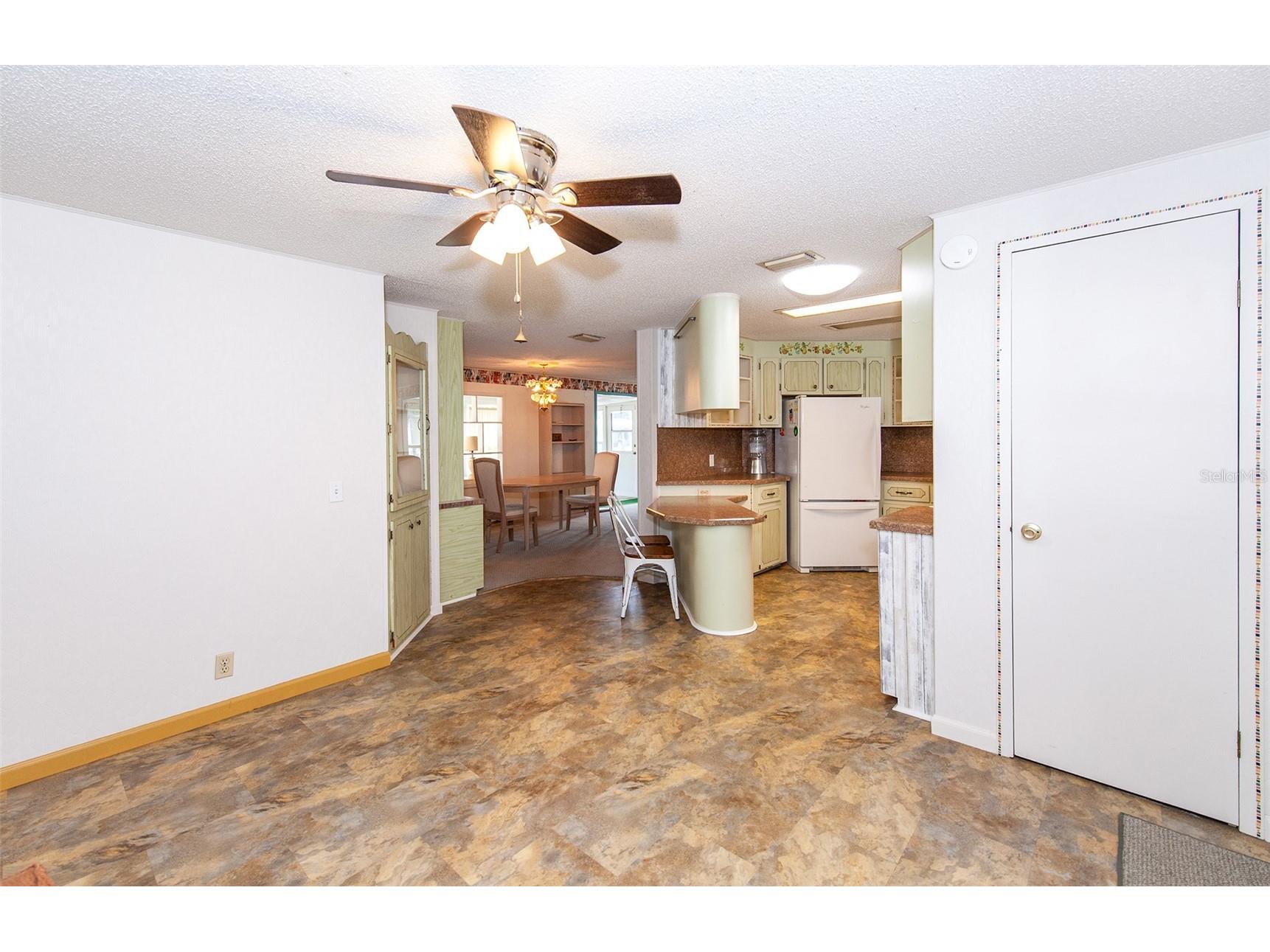 878 Jolanda Circle Venice FL 34285 N6144294 image4