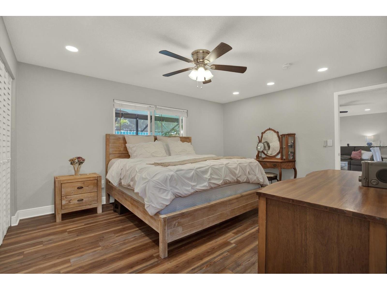 8781 Leona Street Seminole FL 33772 TB8478394 image14
