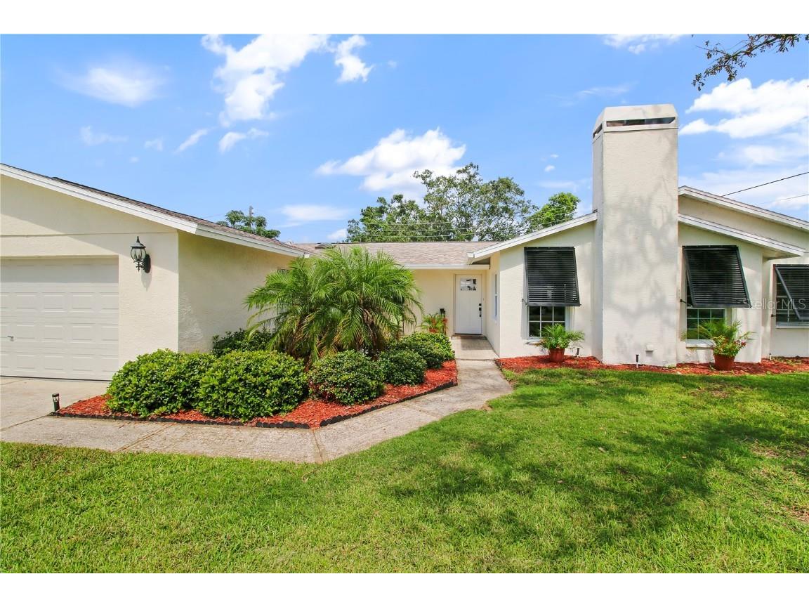 8785 Wildwood Lane Seminole FL 33776 TB8406551 image1