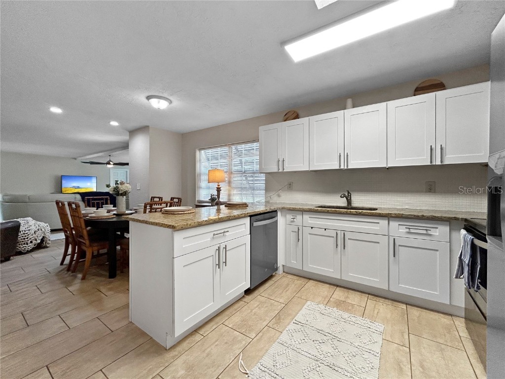 8785 Wildwood Lane Seminole FL 33776 TB8406551 image13