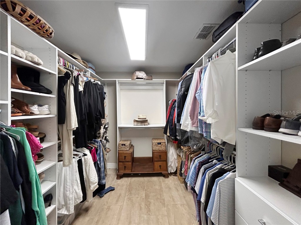 8785 Wildwood Lane Seminole FL 33776 TB8406551 image26