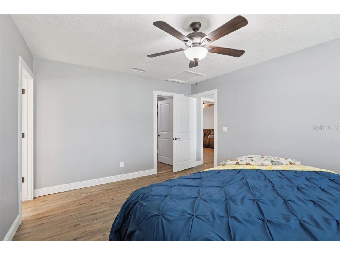 8788 56th Way N Pinellas Park FL 33782 TB8443361 image10