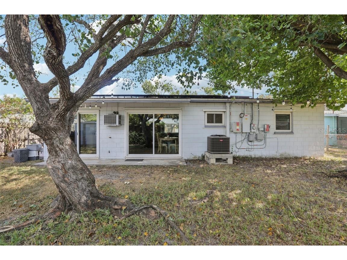 8788 56th Way N Pinellas Park FL 33782 TB8443361 image17