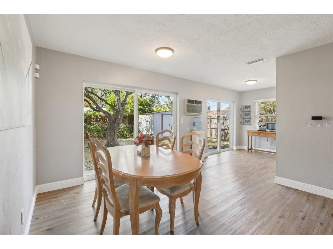 8788 56th Way N Pinellas Park FL 33782 TB8443361 image5