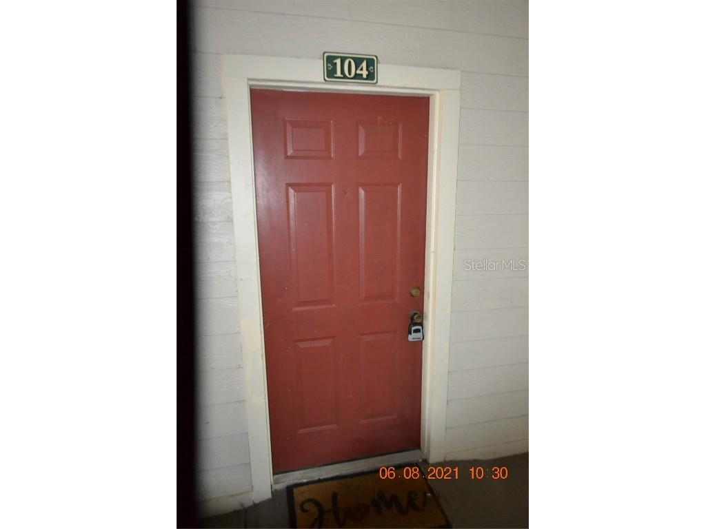 8788 Key Biscayne Drive #104 Tampa FL 33614 T3463268 image2