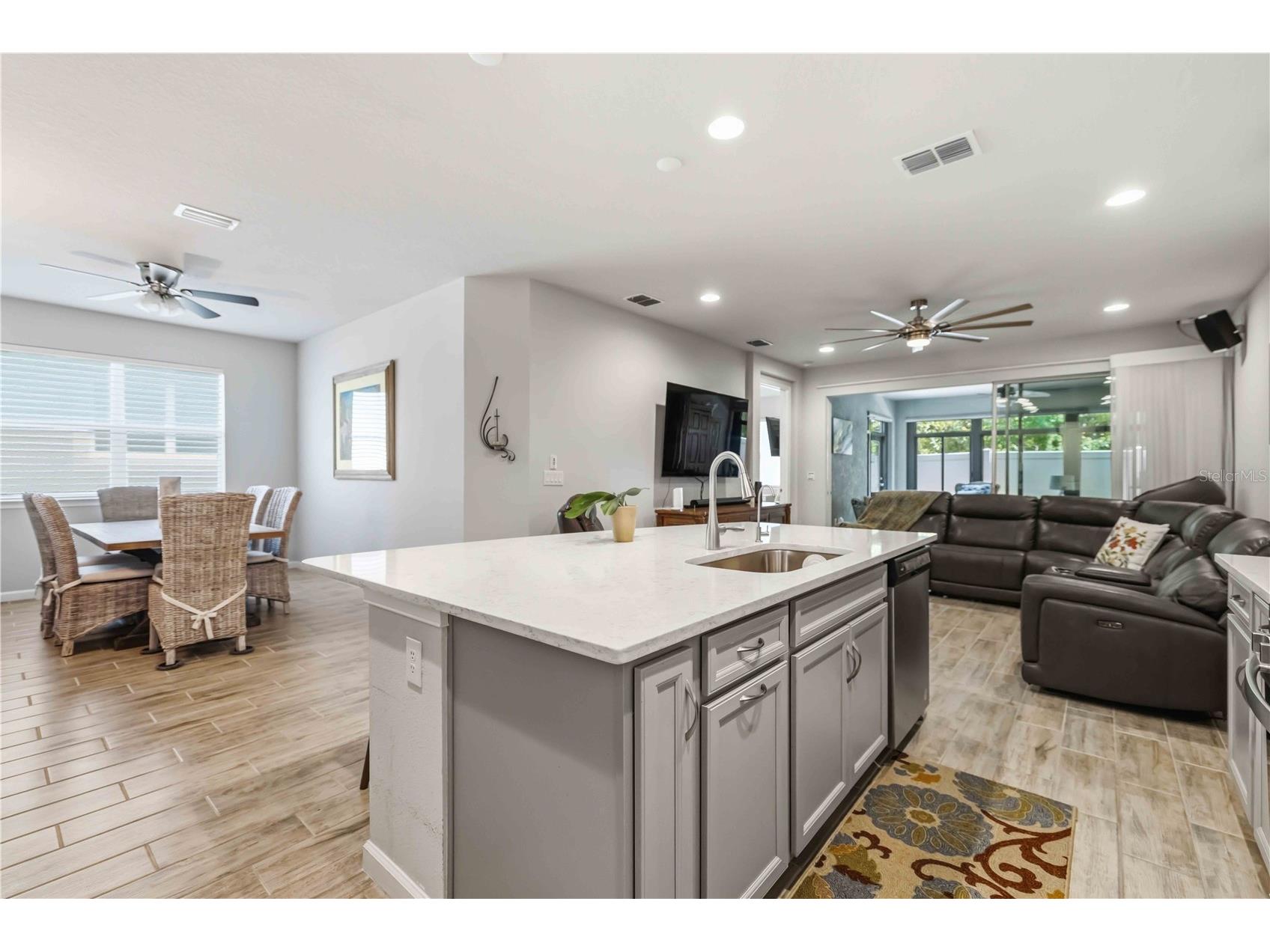 8788 Rain Song Road #384 Sarasota FL 34238 A4692276 image9