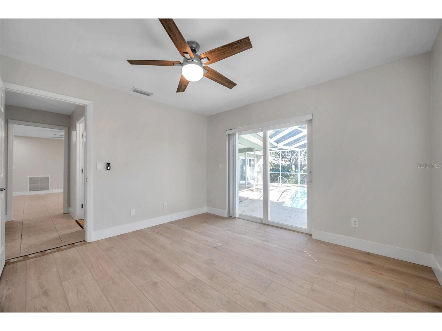 8789 Maplewood Road Seminole FL 33777 TB8497749 image37