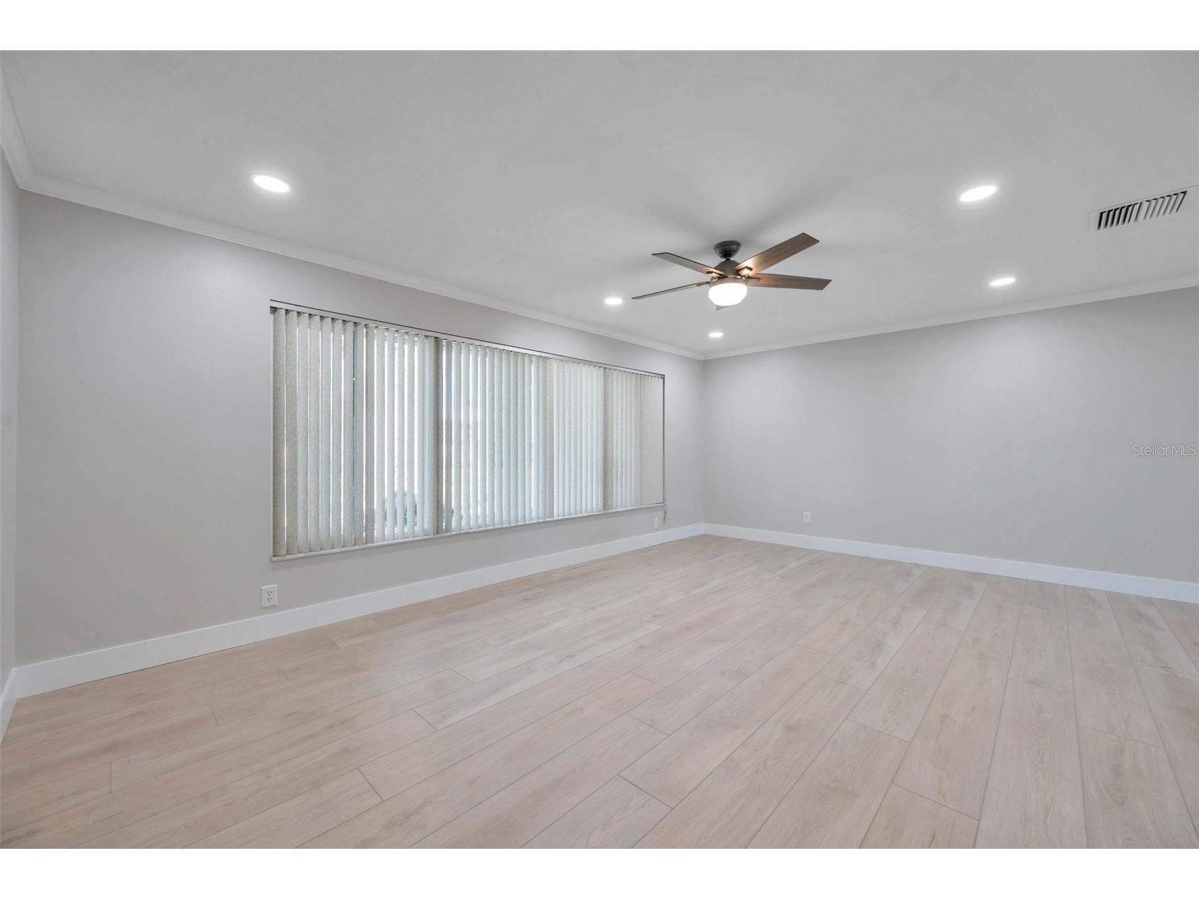 8789 Maplewood Road Seminole FL 33777 TB8497749 image4